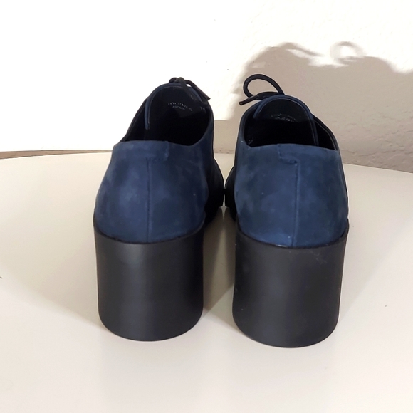 Camper Navy Blue Suede Block Heeled Oxford Pump - Picture 3 of 13